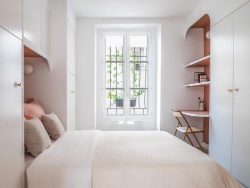 Интерьер компактной французской однушки 32 м 2 для девушки - студентки. 08