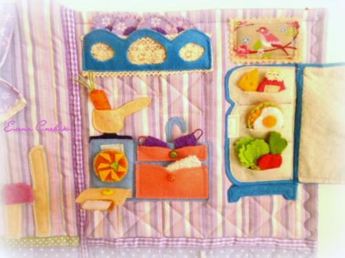 Наконец и мне выдался случай сшить кукольный домик - сумочку! 03