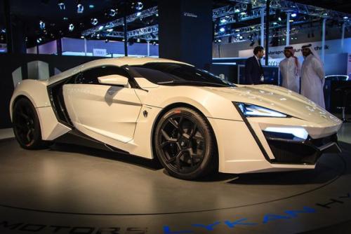 Первый арабский гиперкар - Lykan Hypersport. 04