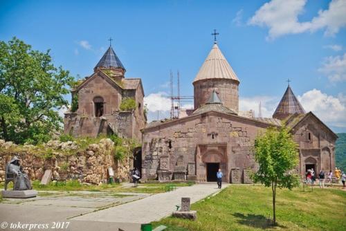 Монастырь гошаванк XII - Xiii вв. 01