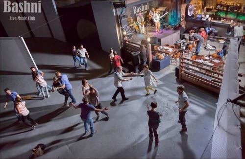 7 лучших мест Петербурга, где можно послушать джаз и потанцевать. 04 7 лучших мест Петербурга, где можно послушать джаз и потанцевать. 04