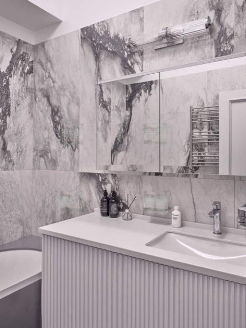 Светлая трехкомнатная квартира в московской Сталинке. 04