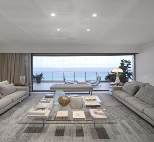 Современная квартира в Бразилии. 01