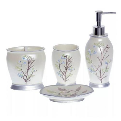 Мы продолжаем знакомить вас с нашими новинками аксессуаров для ванной комнаты. 04