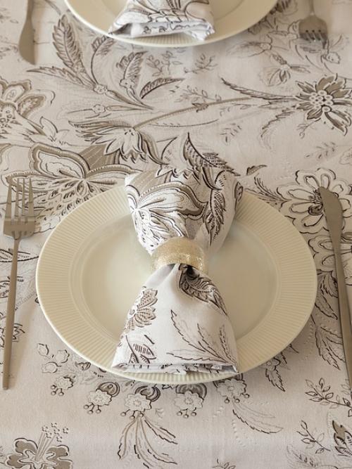 Как создать праздник из рутинной трапезы? 07