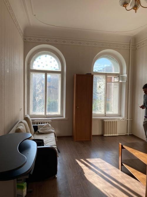 Хотелось бы поделиться своим промежуточным результатом ремонта, есть много недоделок, но мне кажется и сейчас уже очень уютно. 05