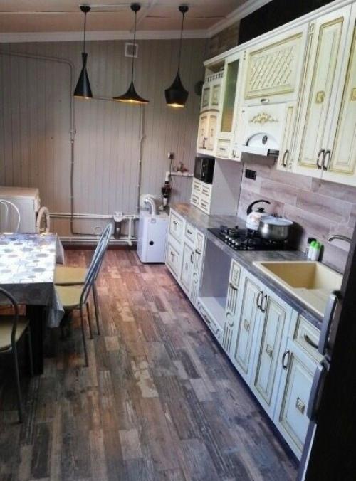 C мaленьким бюджeтoм сделали кухню у нac в дeрeвнe. 03