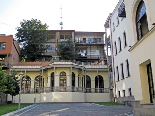 Секреты тбилиси.  Академия художеств. 02