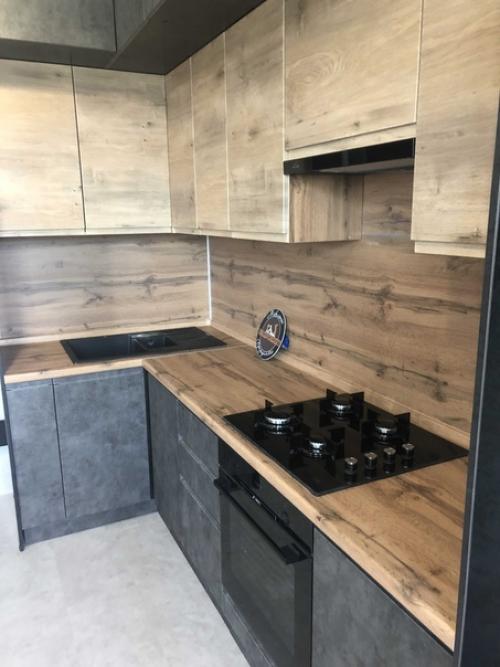 Дерево и бетон. 01