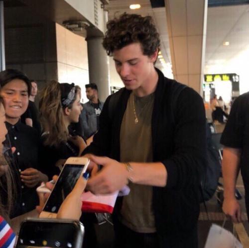 au, где Шона поставили перед выбором. 07