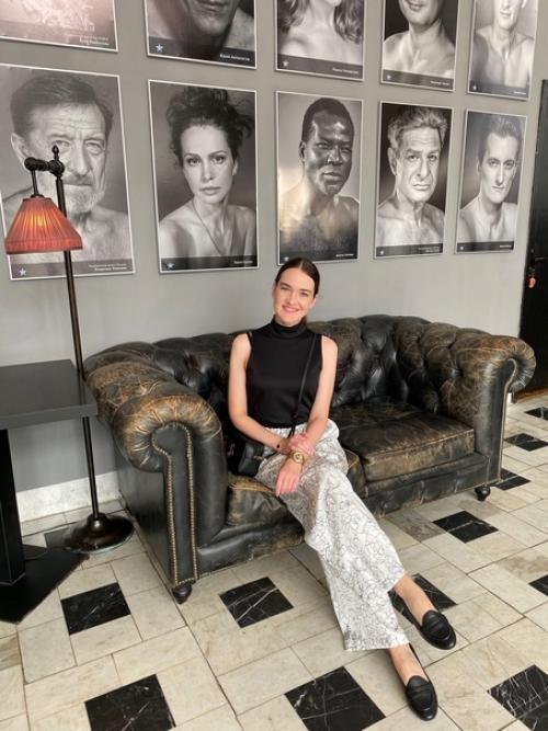 В августе я побывала в московском театре Модерн на спектакле понты. 01