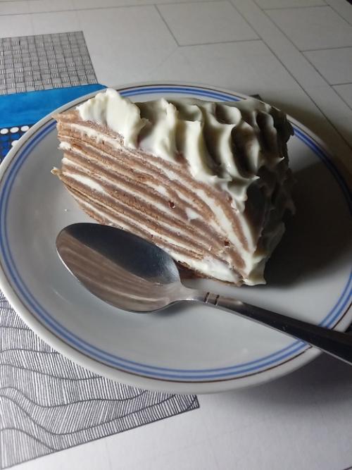 Меня зовут Дарья, мне 20 лет, я живу в просторном и спокойном алтайском крае. 08