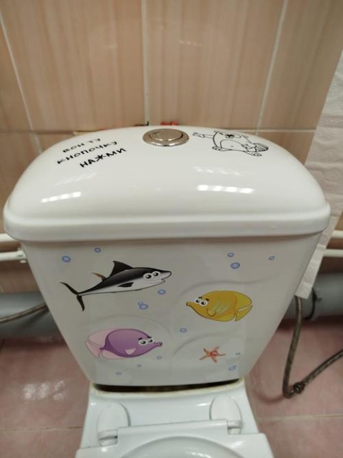 Как здорово, что наш детский сад помогают украсить и сделать лучше родители! 03