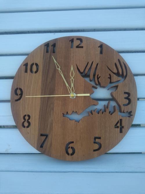 Как и обещал, сделал ещё пару вариантов часов. 03