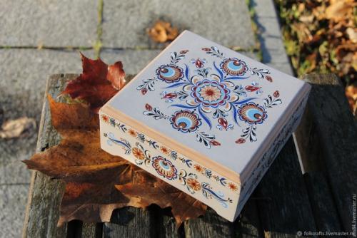 Шенкурская роспись. Мастера этой росписи проживали в селениях по берегам рек ваги, устьи и кокшеньги. 02