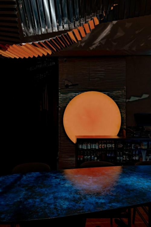 26 вентиляторов и фреска на потолке: ресторан в Ижевске. 05