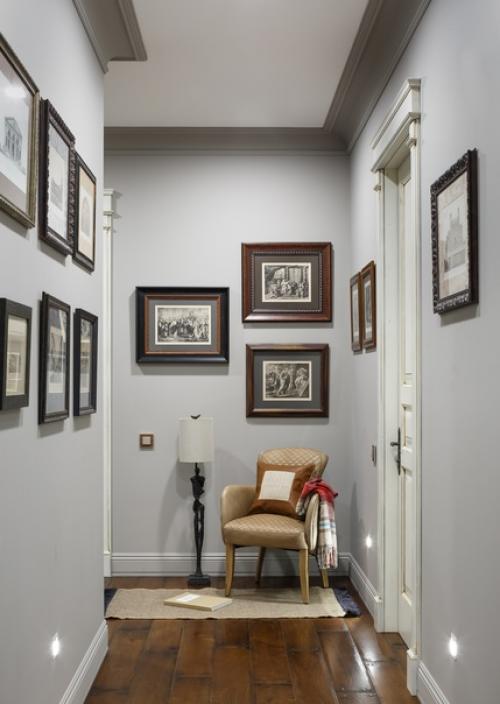 Для создания интерьера заказчики из Санкт-петербурга дизайнера Елену скутову пригласили. 04