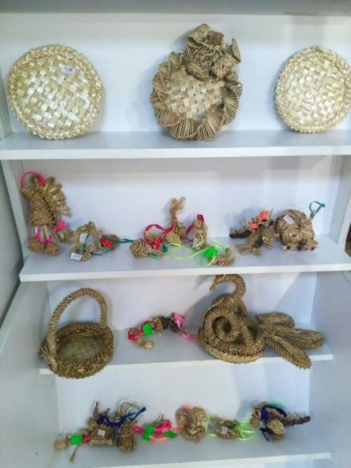 Удивительный мир природных материалов и золотые руки мастера подарят дому или офису потрясающую положительную энергетику! 01