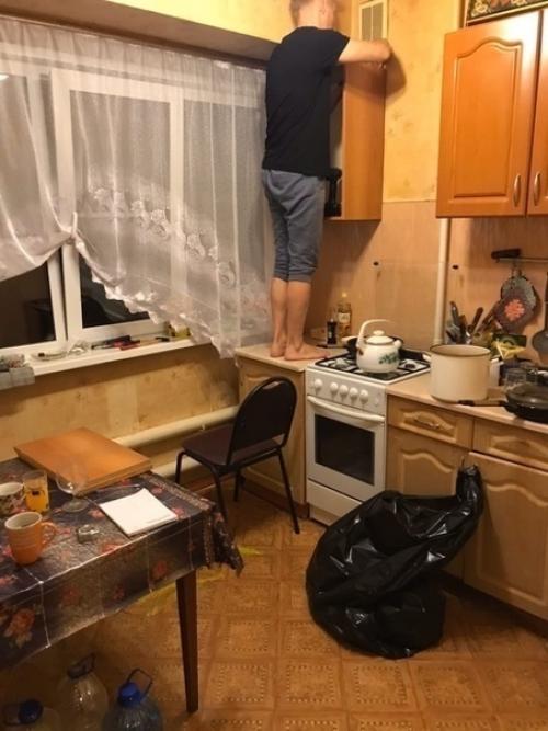 И нашa кухня тeпeрь coвceм дрyгой вид имeeт. 01