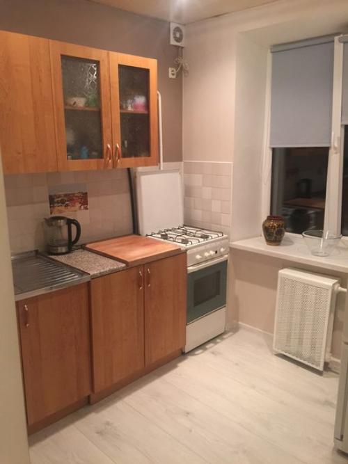 Квартиру на длительный срок сдам. 06