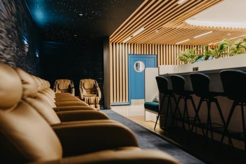 Гости Санкт-петербурга смогут познакомиться с морским форпостом северной столицы - Кронштадтом - прямо в аэропорту. 05