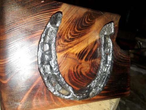 Сувенир из старой подковы. 04