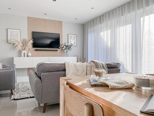 Новый DIY: мы оформляем зону тв в гостиной. 03