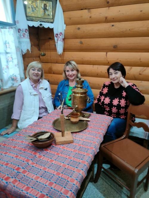 С третьего раза, но всё же побывала я в краеведческом музее г. белая Холуница. 09