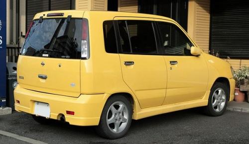 Nissan Cube - описание модели. 01