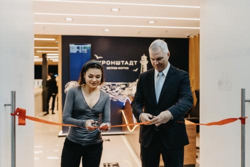 Гости Санкт-петербурга смогут познакомиться с морским форпостом северной столицы - Кронштадтом - прямо в аэропорту. 01