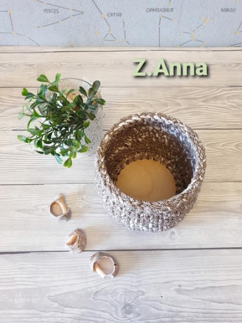 Чем вязаная корзина лучше пластиковой? 02