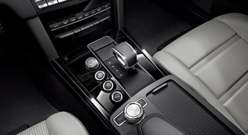 Mercedes - Benz e63 amg 4matic. 03