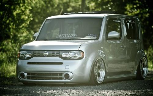 Nissan Cube - описание модели. 07