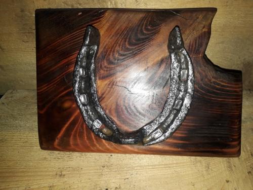 Сувенир из старой подковы. 03