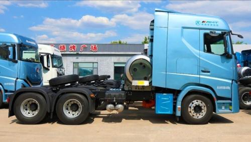 Компания Foton продолжает уверенно занимать свою нишу на рынке грузовой техники, постоянно совершенствуя модельный ряд. 04