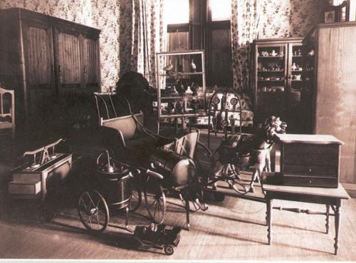 Наш дом у Моря, милая Александрия - так писал Николай II в дневнике о своей даче. 03