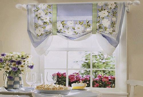 Как оформить окно на кухне? 01