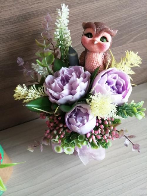 Хочу рассказать о том, как используют букеты и композиции с фигурками из мыла: 06