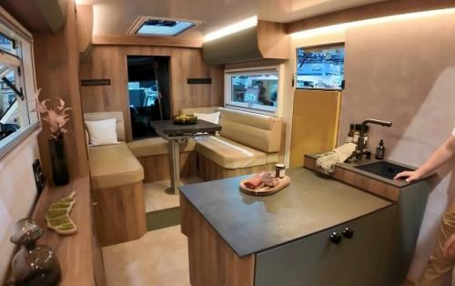 Роскошный внедорожный автодом Fennek 6X6 от Reimers Brothers Expedition оценен в $1, 86 млн. 02