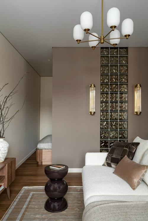 Тёплый интерьер для жизни в дороге. 04