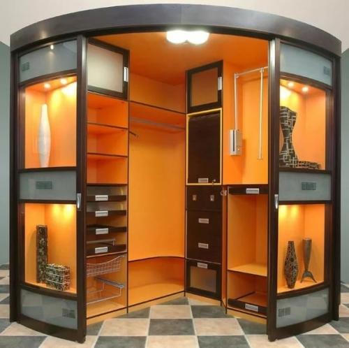 Оригинальные и нестандартные шкафы - купе в ваш дом. 03