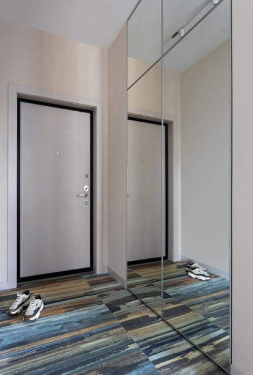 Сказочная двушка с фресками и красивым светом. 09