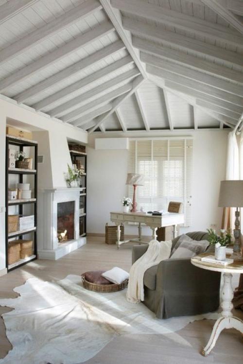 Очаровательный, светлый интерьер двухэтажного дома в Испании. 04