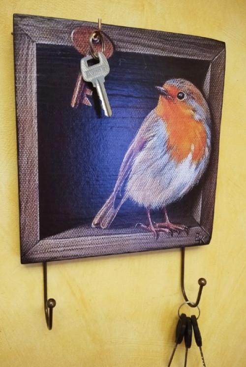 Куда вы вешаете ключи при входе в свой дом или квартиру? 02