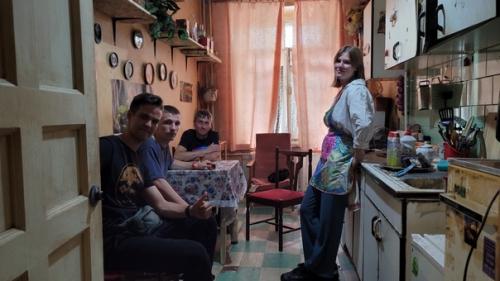 Квартира коляна из Реальных Пацанов. 03