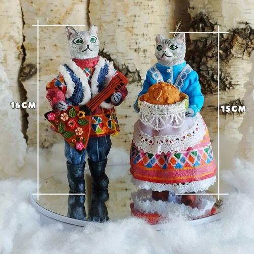 Котик и кошечка в национальных костюмах - яркий акцент для вашего интерьера. 01