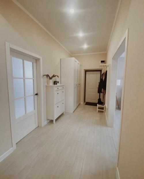 Интерьер в светлых оттенках. 05