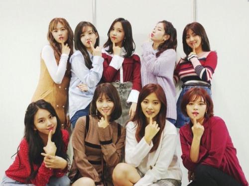 Маленькая воздушная кофейня в центре. 05