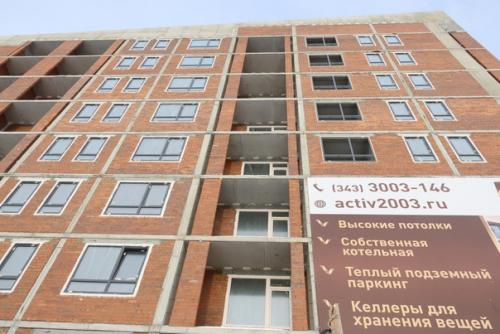 В центре города продолжается строительство жилого комплекса Victory Park. 04