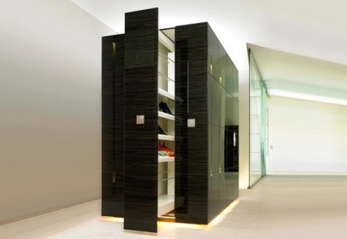 Оригинальные и нестандартные шкафы - купе в ваш дом. 07